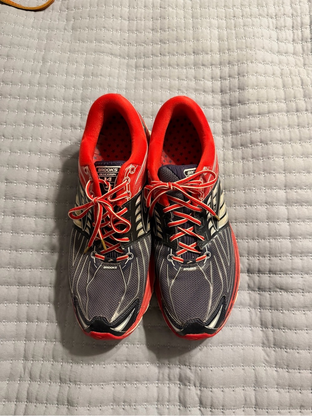Brooks Men's Athletic Running Shoes in Red and Navy 12.5